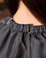 Capa peluquero de salón con empuñaduras - Image 3