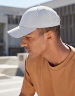 Gorra Laser Performance Trucker