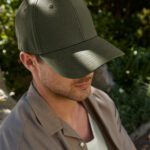 Gorra ajustable EarthAware® de algodón orgánico