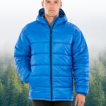 Parka reciclada acolchada con capucha