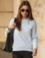 Sudadera Queen cuello redondo mujer - Image 4