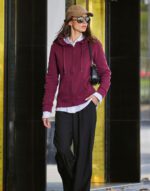 Sudadera Queen con capucha y cremallera mujer - Image 3