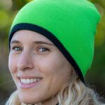 Gorro de punto contrastado