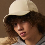 Gorra Premium con visera curvada 5 paneles