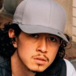 Gorra V-Flexfit® en sarga de algodón