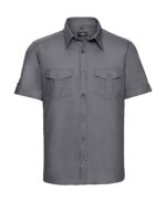 Camisa manga doblada con bolsillos hombre