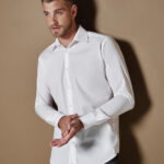 Camisa entallada manga larga