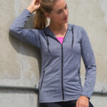 Chaqueta Ligera con capucha mujer