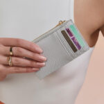 Tarjetero Holder Boutique