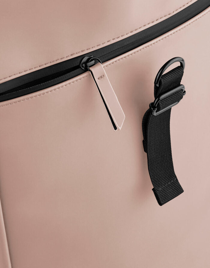 Mochila enrollable PU mate - Image 6