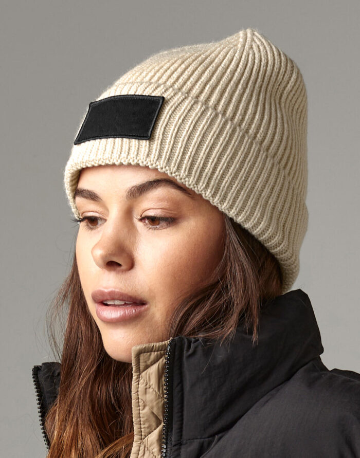 Beanie con parche Fashion - Imagen 4