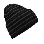 Gorro original de rayas con dobladillo