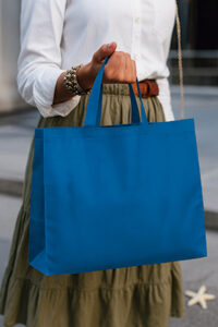 Bolsa tejido no tejido con asas cortas VALENTO CARRIE