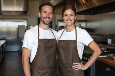 Delantal con peto y bolsillo VALENTO CHEF