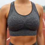 Top deportivo sin costuras VALENTO MARINA