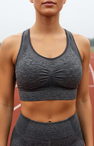 Top deportivo sin costuras VALENTO MARINA