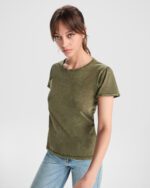 HUSKY WOMAN - Image 2