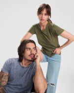 HUSKY WOMAN - Image 4