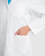 VACCINE WOMAN - Image 3